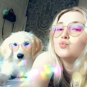 Meet your Posher, Mckenna